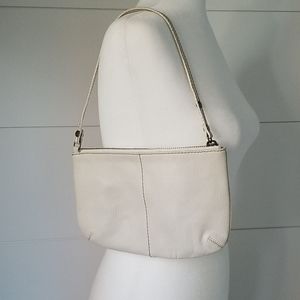 Gap Beige Pebbled Leather Purse Clutch Wristlet